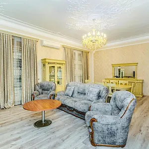 Gold Deluxe Vip Апартаменты