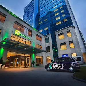 By Ihg מלון